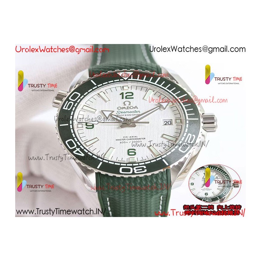 PLANET OCEAN 600M 43.5MM GREEN CERAMIC BEZEL SS VSF 1:1 BEST EDITION SILVER DIAL ON GREEN RUBBER STRAP A8900 PLANET OCEAN 600M 43.5MM GREEN CERAMIC BEZEL SS VSF 1:1 BEST EDITION SILVER DIAL ON GREEN RUBBER STRAP A8900