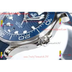 SEAMASTER DIVER 300M BLUE CERAMIC BEZEL V4 VSF 1:1 BEST EDITION BLUE DIAL ON SS BRACELET SUPER CLONE ASIAN 880