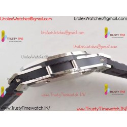 Hublot Big Bang 44mm Black Dial SS Black Rubber Strap Movement 4100